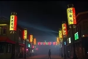 《长夜点灯人》剧集封面，深夜书房里的暖色台灯